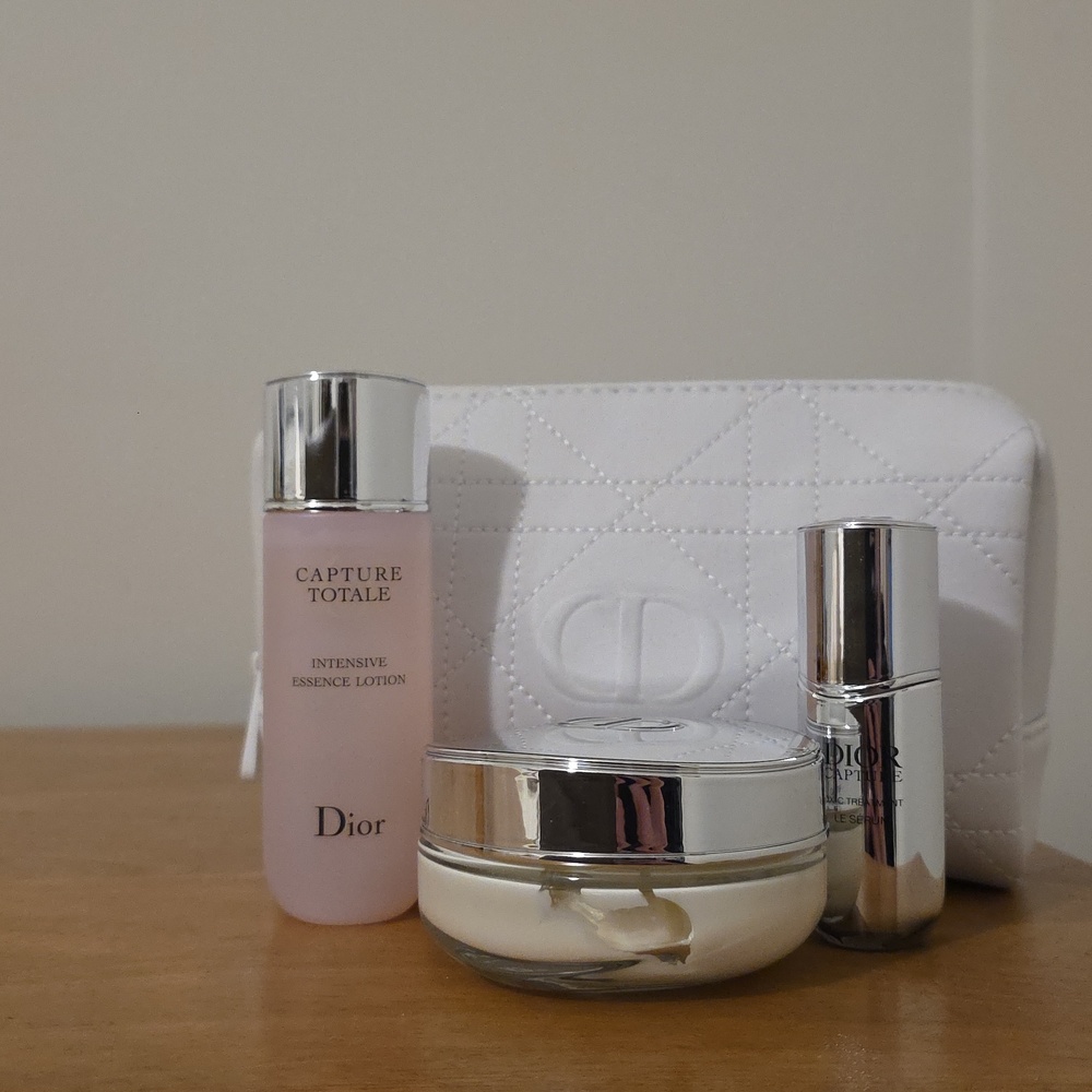 Dior White Quilted Cosmetic Pouch with Silver-Trim Skincare Set